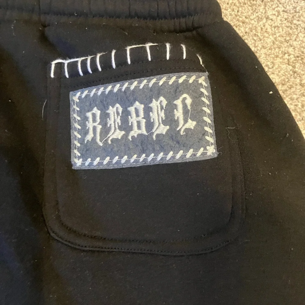Rebel Vengeance Kids XL Womens XS Graphic Jogger Pants Punk Streetwear Snake